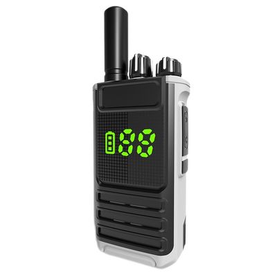 1-10km Sprachreichweite UV-16 Portable Radio Transceiver 5W RF Leistung Ideal für Bauarbeiten