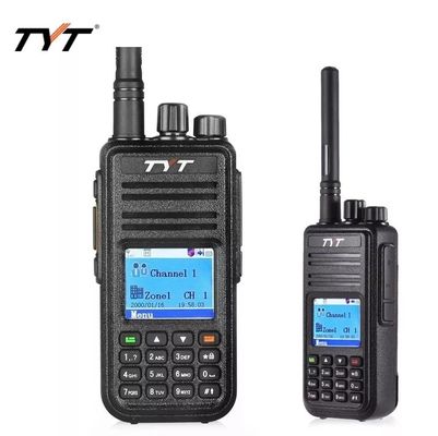 UHF VHF Handheld Walkie Talkie 1000 Kanäle GPS IP67 Wasserdichtes Dual-Band-Digitalfunkgerät