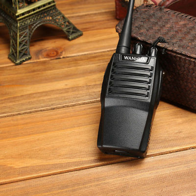 170g 2W UHF Langstrecken-Anpassungsintercom Wanhua WH27G drahtlose Walkie-Talkie-Radios