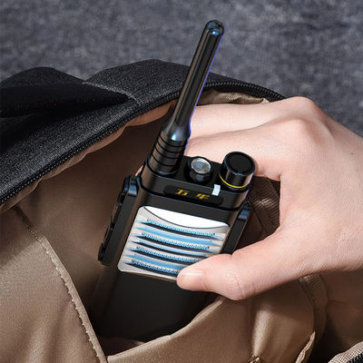 50Ω Widerstand MT6 Handheld Power Walkie-Talkie für Fernkommunikation im Auto
