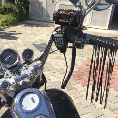 25W Mini Mobilfunk für Autos QYT KT-8900 Talkie Walkie 20km Reichweite 2Way Radio