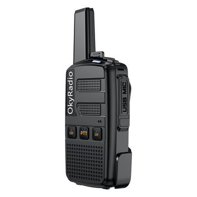 5W tragbare Zweispurradio in schwarzer Farbe mit wiederaufladbarer Batterie und USB-Ladegerät