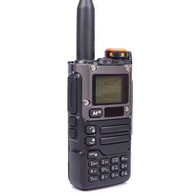 Restaurant-Hotel-Interkoms VHF UHF Handheld Walkie Talkie mit 1600mAh Li-Ionen-Batterie
