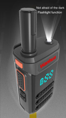 G68 Zweiwege-Radios Walkie Talkies mit 2W/0,5W Ausgangsleistung und Fernantennen