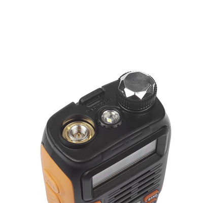 128 Speicherkanäle Wasserdichtes Walkie Talkie 5 Watt Zwei-Wege-Mobil-Doppelband-Radio