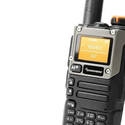Doppelband-Analogradio Zwei-Wege-Walkie-Talkie Schwarz Handheld für eine reibungslose Kommunikation