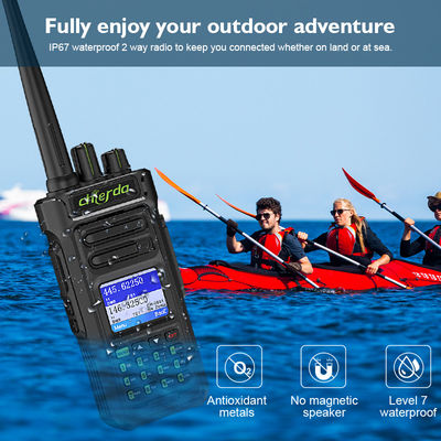 GPS IP67 Digital Walkie Talkie für VHF-UHF-Transceiverkommunikation 150*64*40mm