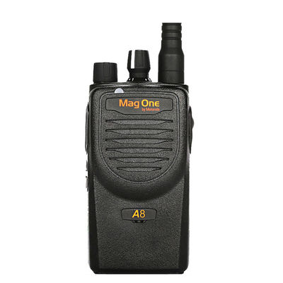Handheld 5W Zwei-Wege-Radio 50km Reichweite 1200mAh Batterie UHF/VHF 450-470MHz/136-150MHz