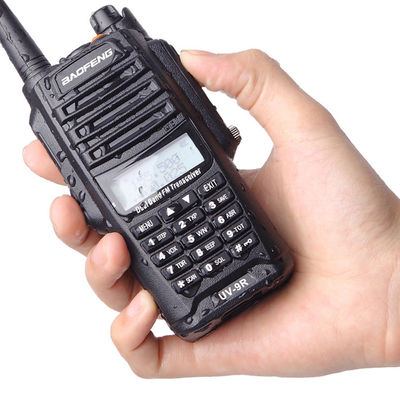 Digitales Mobilfunkgerät 10W Ausgangsleistung Wasserdicht IP67 Walkie Talkie Kommunikator