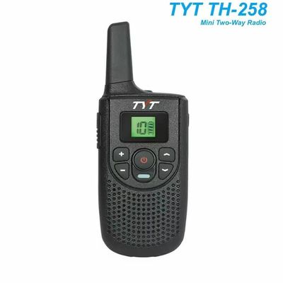 Produkte im Jahr 2024 Walkie Talkie Ladegerät PMR446 Radio mit 8 Watt Ausgangsleistung 110*55*32mm