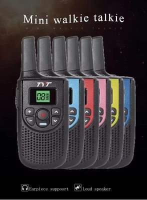 Produkte im Jahr 2024 Walkie Talkie Ladegerät PMR446 Radio mit 8 Watt Ausgangsleistung 110*55*32mm