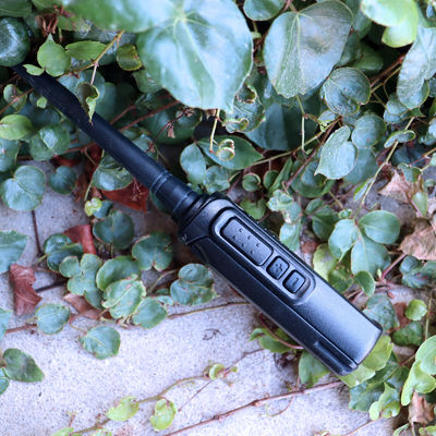 Baofeng W31E Talkie Walkie 5Watt Ausgangsleistung 4.2V Betriebsspannung für Profis
