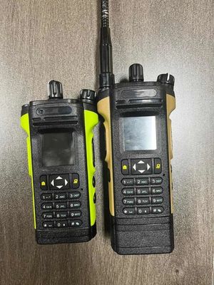 IP67 Wasserdicht 12W Langsprechbereich Dual Band Apx8000 Apx 8000 Zwei-Wege-Radio Im Jahr 2024