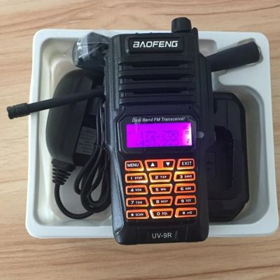VHF-UHF-Ham-Walkie-Talkie-Schiffe Hochleistungsausgang Langstreckenfunkkommunikator UV-9r