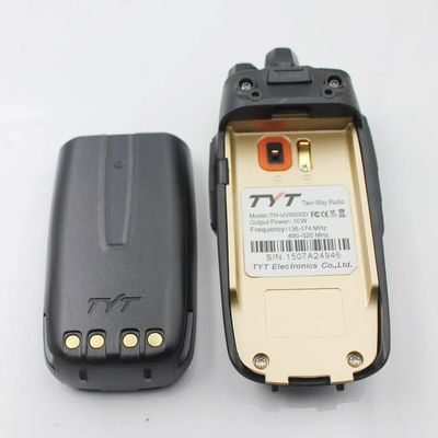 Leichtes VHF-UHF-Doppelband-Walkie-Talkie mit 10-Watt-Kreuzband-Repeaterfunktion