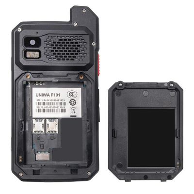 Schwarzer Uniwa F101 4 Zoll Touchscreen Zello IP65 Wasserdichtes Poc Radio 4G Android Walkie Talkie mit NFC und Sos Button Im Jahr 2024