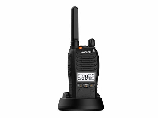 Walkie Talkie mit Frequenzbereich von 136-174/403-527 MHz und VOX-Funktion