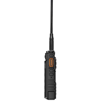 UV-25L Farbgroßbildschirm Walkie Talkie mit VOX-Funktion und 4 AAA-Batterien erforderlich