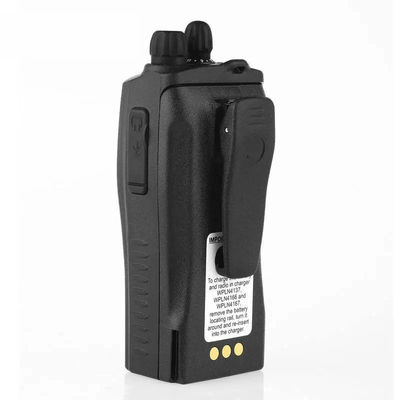 UHF/VHF Digital Radio Handheld Walkie Talkie mit Li-Ionen-Batterie und 5-10km Sprechreichweite