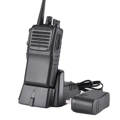 400-470 MHz/136-174MHz Walkie Talkie Tragbar und drahtlos für die Jagd im Freien