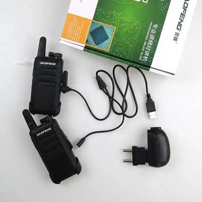 USB-Ladung Zwei-Wege-Radio Walkie Talkie 115*60*33mm mit digitalen Modellen XIR P3688