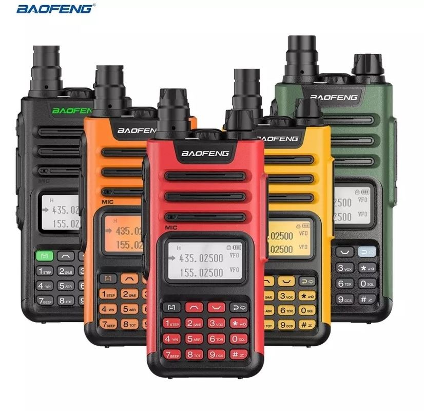 UV13 Pro Zwei-Wege-Radio GMRS 136-174/400-520MHz Walkie Talkie mit Typ-C Ladegerät